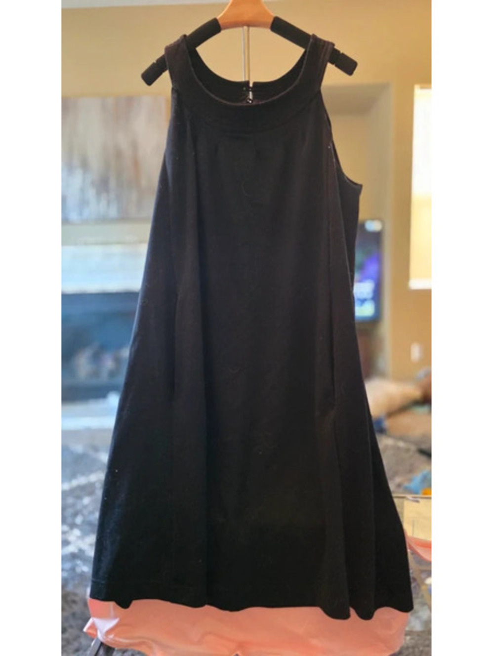 Black dress with pockets